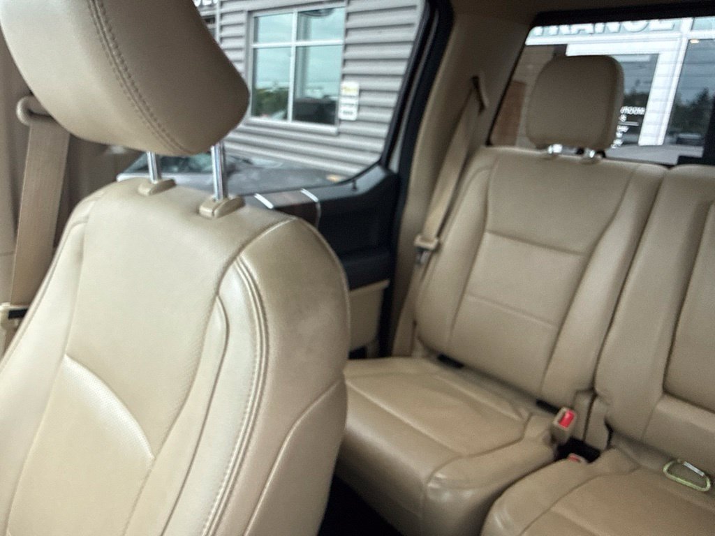 Used 2016 Ford F150 Lariat AWD/4WD image 13