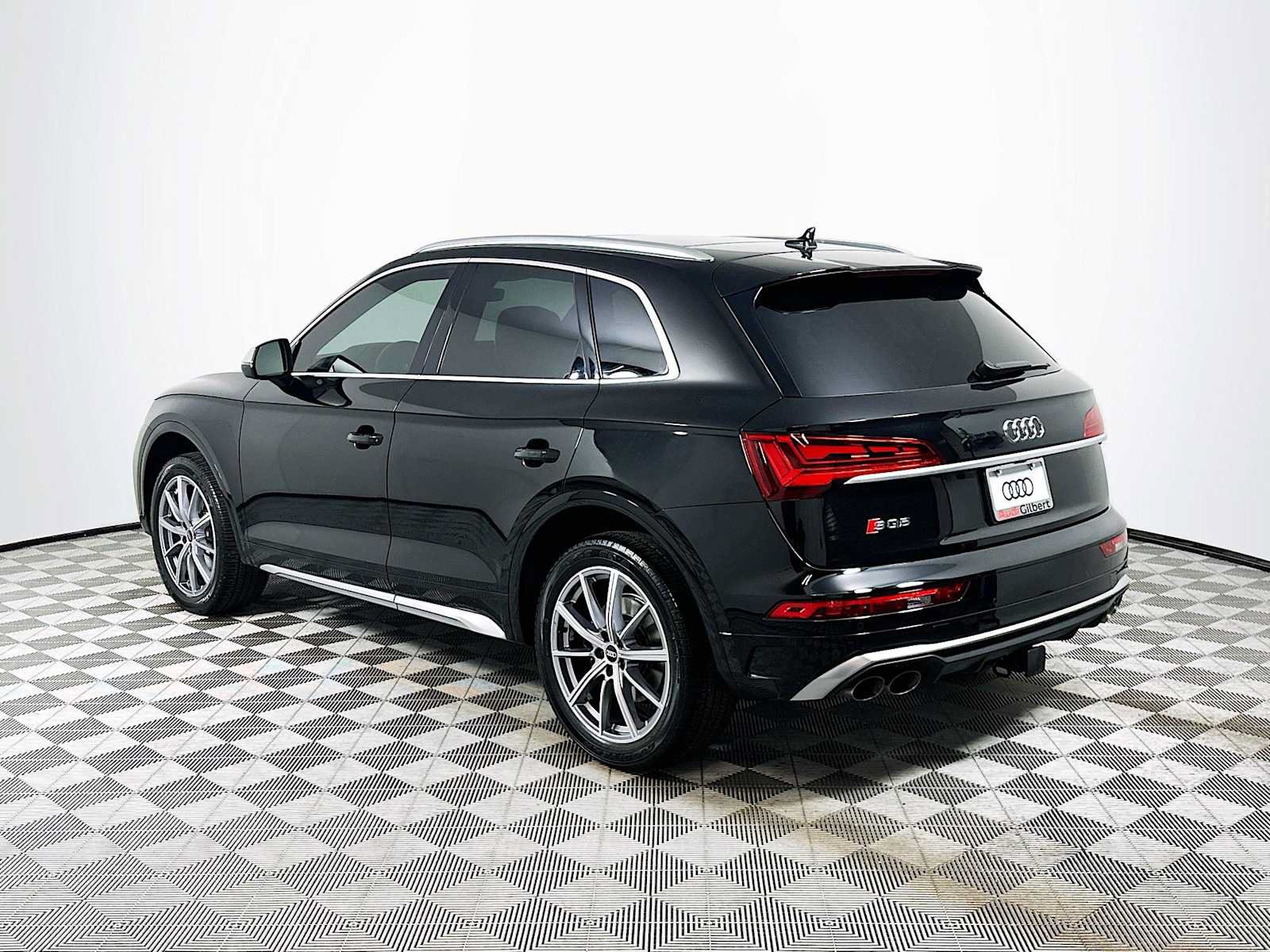 Used 2022 Audi SQ5 Premium Plus w/ Premium Plus Package AWD/4WD image 5