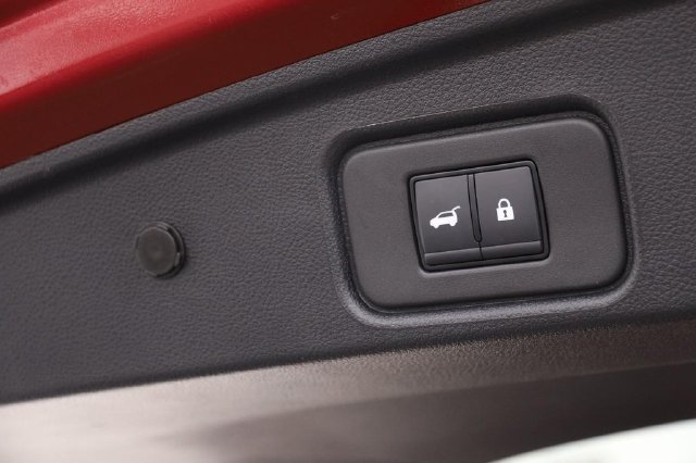 Certified 2025 Nissan Pathfinder SL AWD/4WD image 8