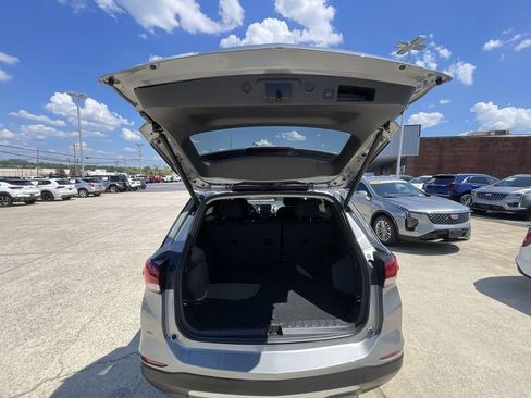 Used 2024 Chevrolet Equinox LT FWD image 26