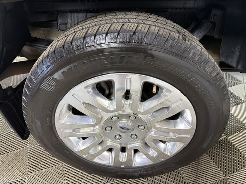 Used 2014 Ford F150 Platinum w/ Max Trailer Tow Package image 19