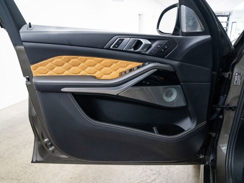 Used 2022 BMW X5 M w/ Competition Package image 17