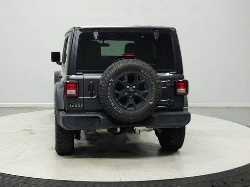 Used 2022 Jeep Wrangler Unlimited Sport AWD/4WD image 7