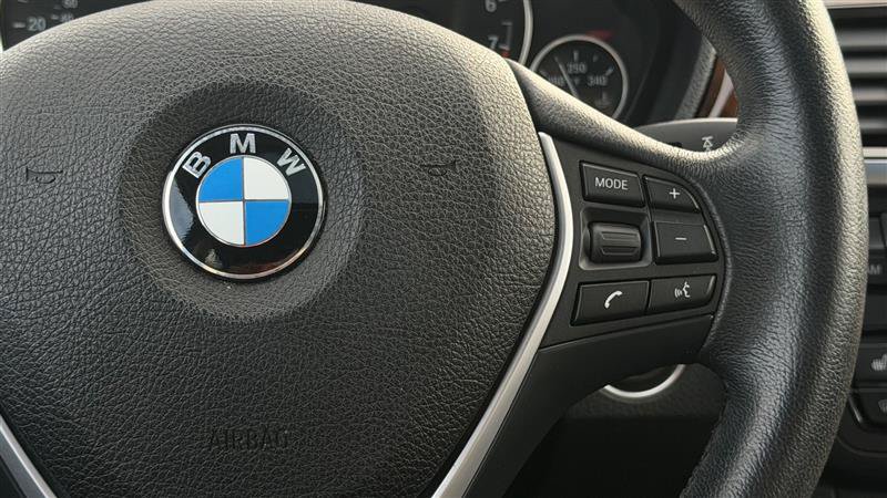 Used 2014 BMW 335i xDrive Sedan AWD/4WD image 31