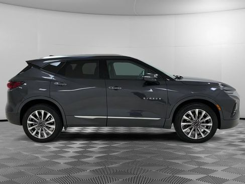Used 2022 Chevrolet Blazer Premier w/ Enhanced Convenience Package AWD/4WD image 6