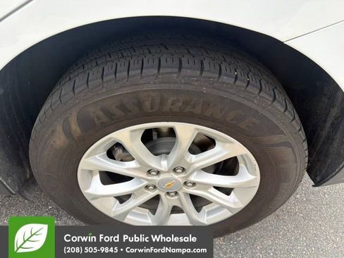 Used 2018 Chevrolet Equinox LT AWD/4WD image 12