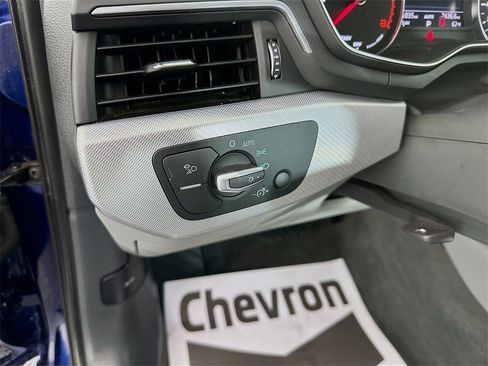 Used 2019 Audi A4 2.0T Premium w/ Sport Package image 10