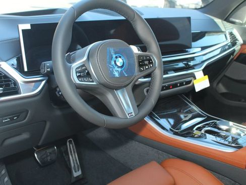 Used 2026 BMW X5 xDrive50e w/ M Sport Package AWD/4WD image 12