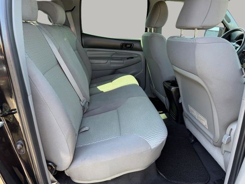 Used 2015 Toyota Tacoma 4x4 Double Cab image 19