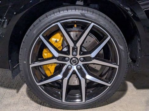 New 2024 Volvo XC60 T8 Polestar AWD/4WD image 10