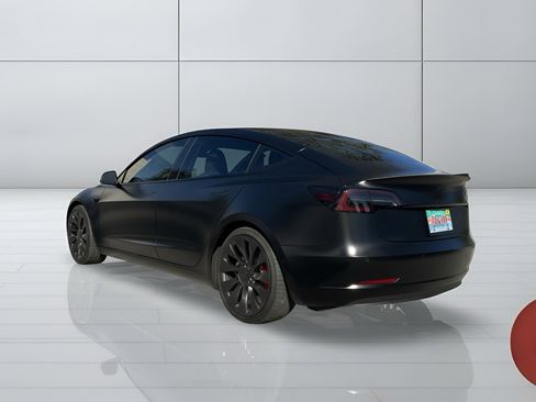 Used 2021 Tesla Model 3 Performance image 2