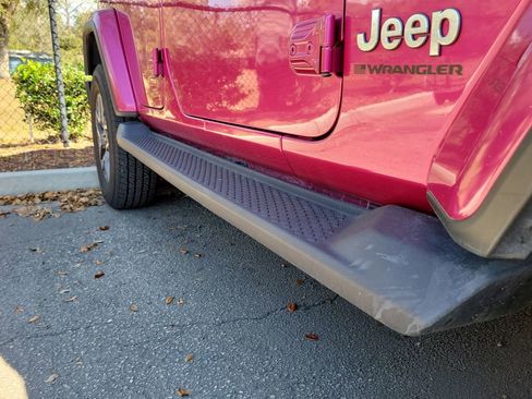 Used 2024 Jeep Wrangler Sahara w/ Technology Group image 15