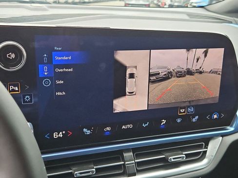 Used 2025 Chevrolet Equinox EV LT FWD image 14