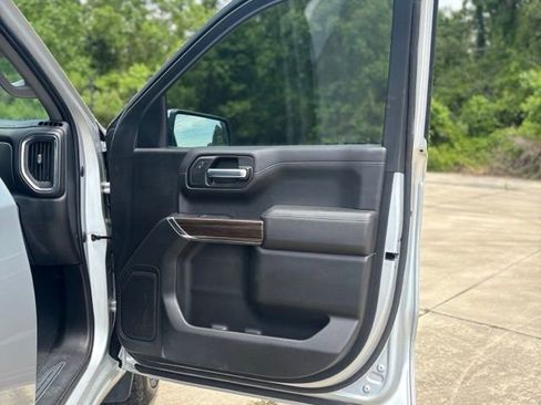 Used 2021 Chevrolet Silverado 1500 LT AWD/4WD image 13