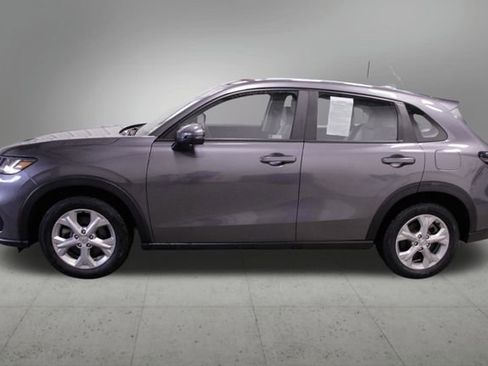 Certified 2024 Honda HR-V LX image 3