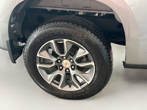 New 2026 Chevrolet Silverado 1500 LT image 30