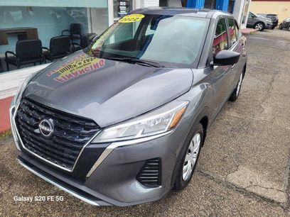 Used 2022 Nissan Kicks S