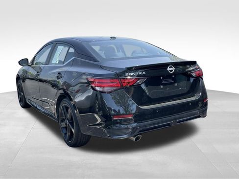 Certified 2024 Nissan Sentra SR FWD image 5