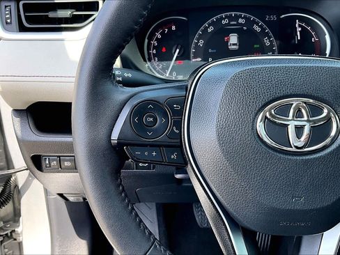 Used 2023 Toyota RAV4 XLE w/ Convenience Package AWD/4WD image 22