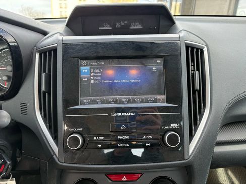 Used 2018 Subaru Impreza 2.0i image 11