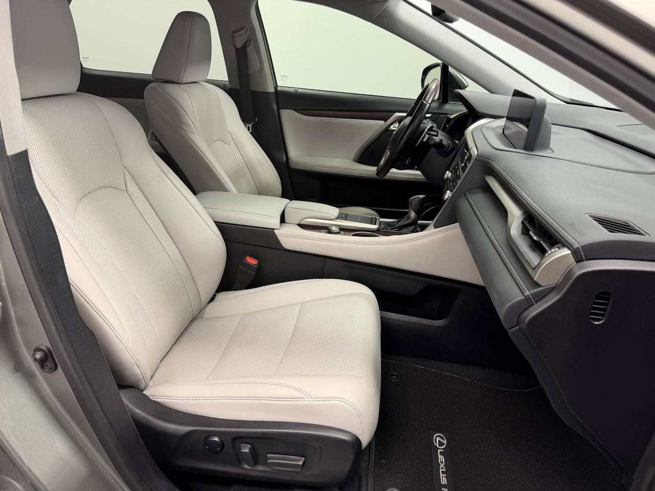 Used 2021 Lexus RX 350 FWD w/ Premium Package image 13