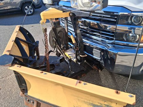 Used 2018 Chevrolet Silverado 2500 W/T w/ WT Fleet Convenience Package image 13