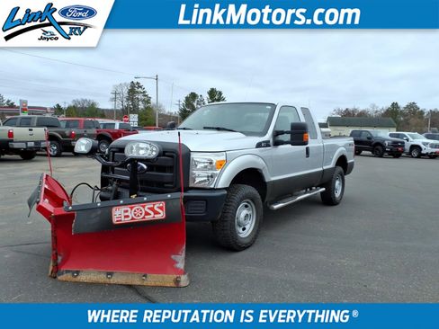 Used 2011 Ford F250 XL image 1