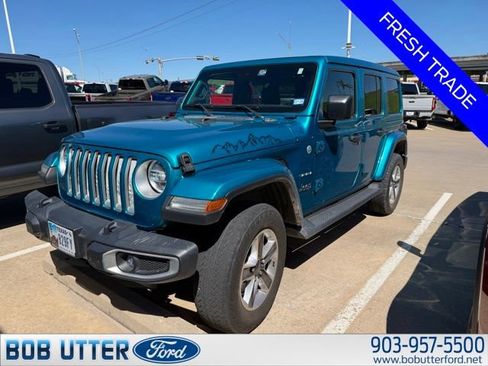 Used 2020 Jeep Wrangler Unlimited Sahara image 3