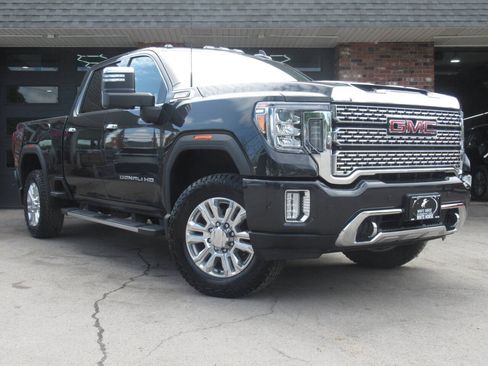 Used 2020 GMC Sierra 2500 Denali AWD/4WD image 1