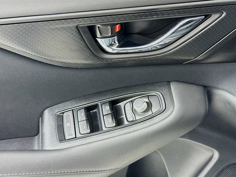 Used 2025 Subaru Outback Premium image 11