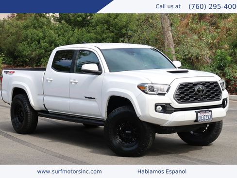 Used 2020 Toyota Tacoma TRD Sport w/ Technology Package AWD/4WD image 1