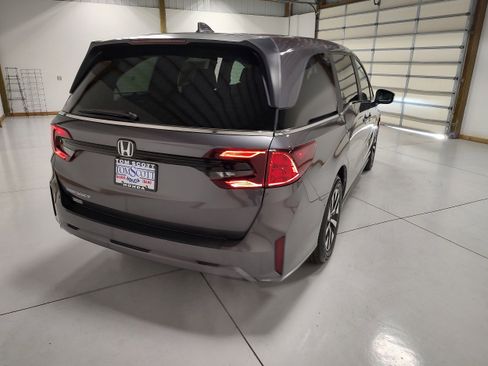 New 2026 Honda Odyssey EX-L image 13