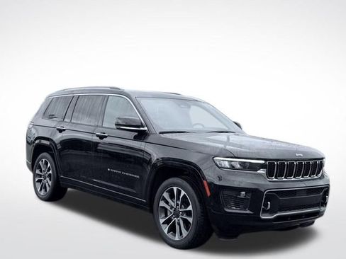 Used 2023 Jeep Grand Cherokee L Overland w/ Luxury Tech Group IV AWD/4WD image 4
