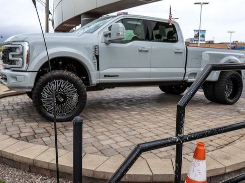 Certified 2026 Ford F450 Lariat AWD/4WD image 5