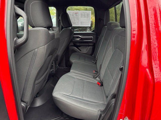 Used 2024 RAM 1500 Big Horn AWD/4WD image 18