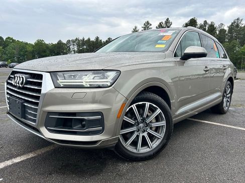 Used 2017 Audi Q7 3.0T Prestige AWD/4WD image 2