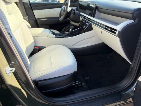 New 2026 Hyundai Tucson SEL image 13