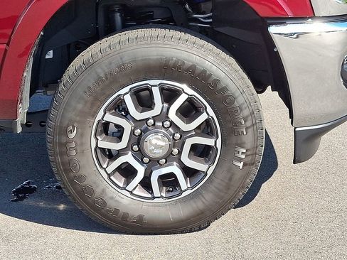 Used 2024 RAM 2500 Limited image 8