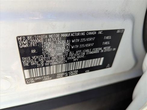 Used 2022 Toyota RAV4 LE image 23