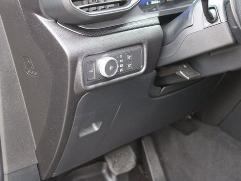 Used 2022 Ford Explorer ST image 24