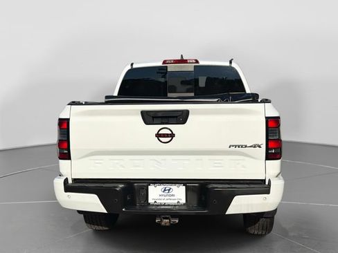 Used 2023 Nissan Frontier PRO-4X w/ Pro Convenience Package AWD/4WD image 5