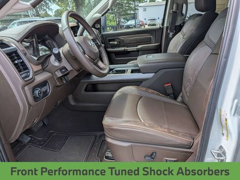 Used 2026 RAM 2500 Limited AWD/4WD image 16