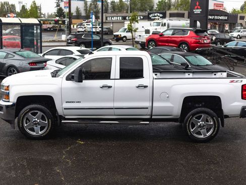 Used 2015 Chevrolet Silverado 2500 LTZ w/ LTZ Plus Package AWD/4WD image 12