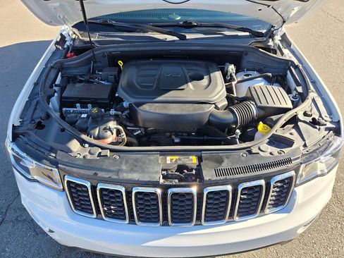 Used 2021 Jeep Grand Cherokee Limited w/ Luxury Group II image 19