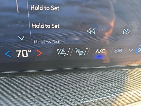 Used 2026 Chevrolet Traverse High Country w/ LPO, Floor Liner Package AWD/4WD image 29