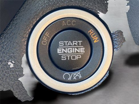 Used 2024 RAM 2500 Laramie image 18