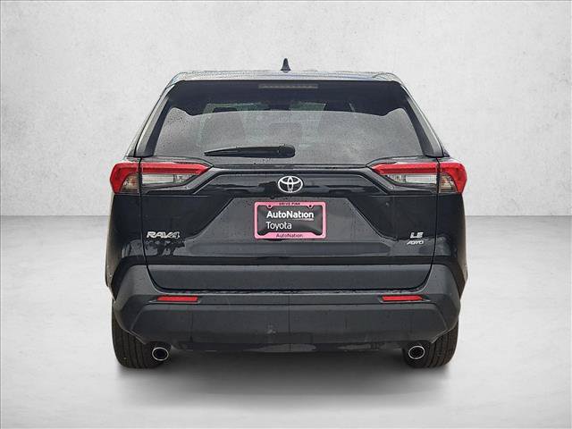 Used 2025 Toyota RAV4 LE AWD/4WD image 7