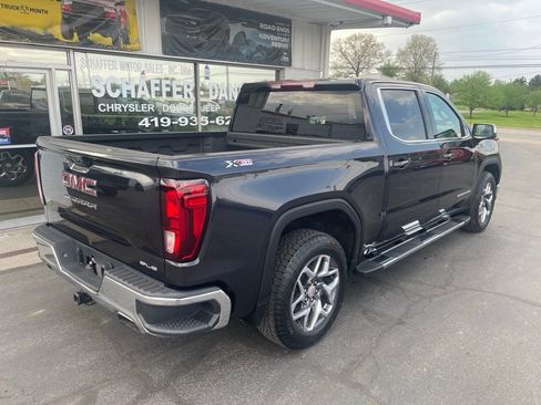 Used 2023 GMC Sierra 1500 SLE AWD/4WD image 3