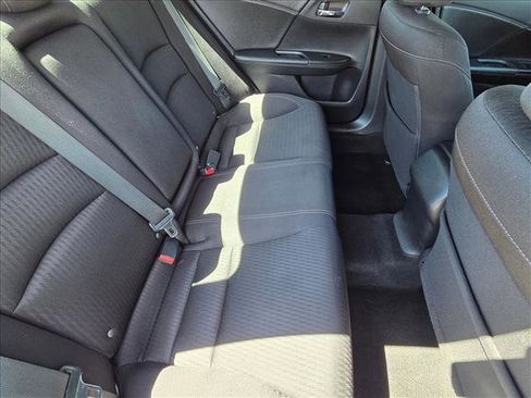 Used 2015 Honda Accord Sport image 18