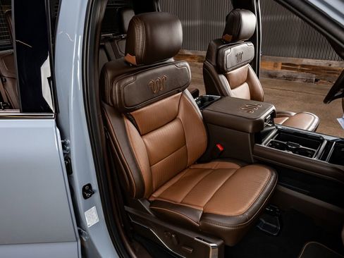 Used 2026 Ford F250 King Ranch w/ Chrome Package image 31